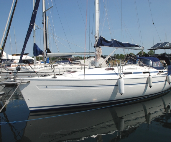 Bavaria 38