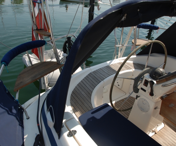 Bavaria 38