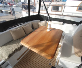 Beneteau Antares 8